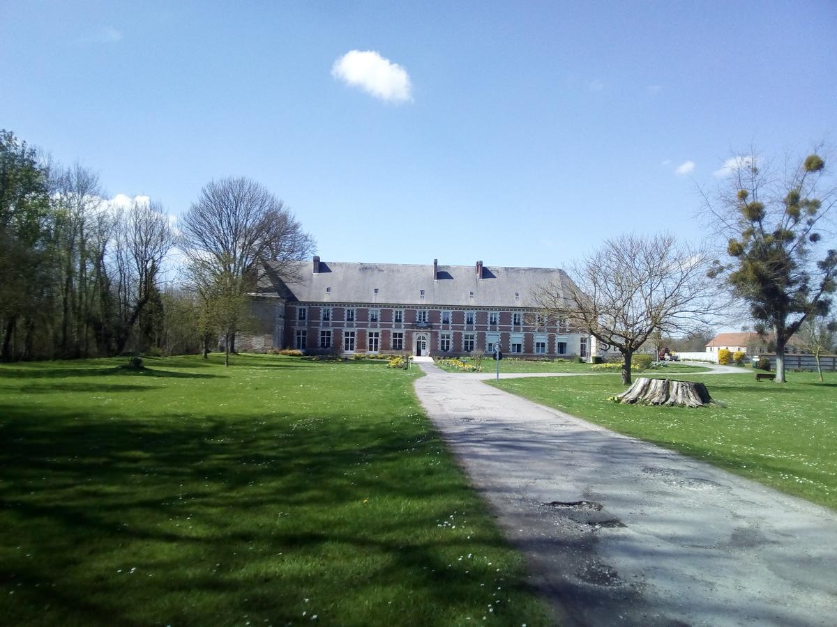 Domaine De Sery Bouttencourt Екстериор снимка